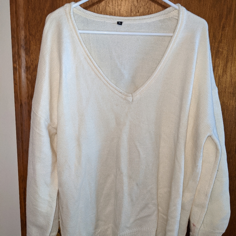 Women's v-neck sweater cream XXL